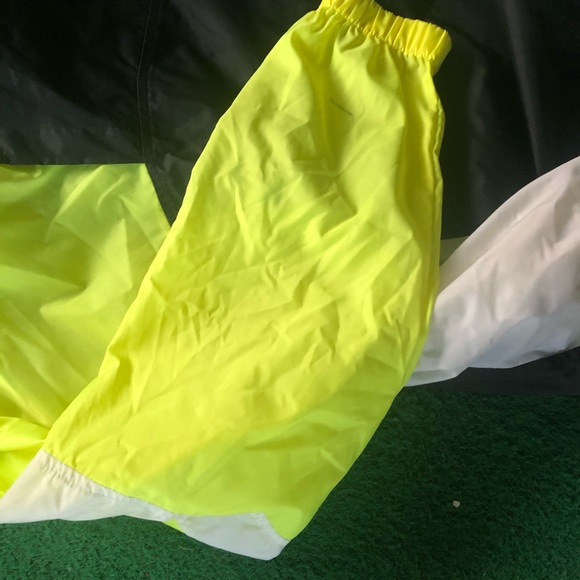 Vintage White Tag Nike Windbreaker - Picture 5 of 7